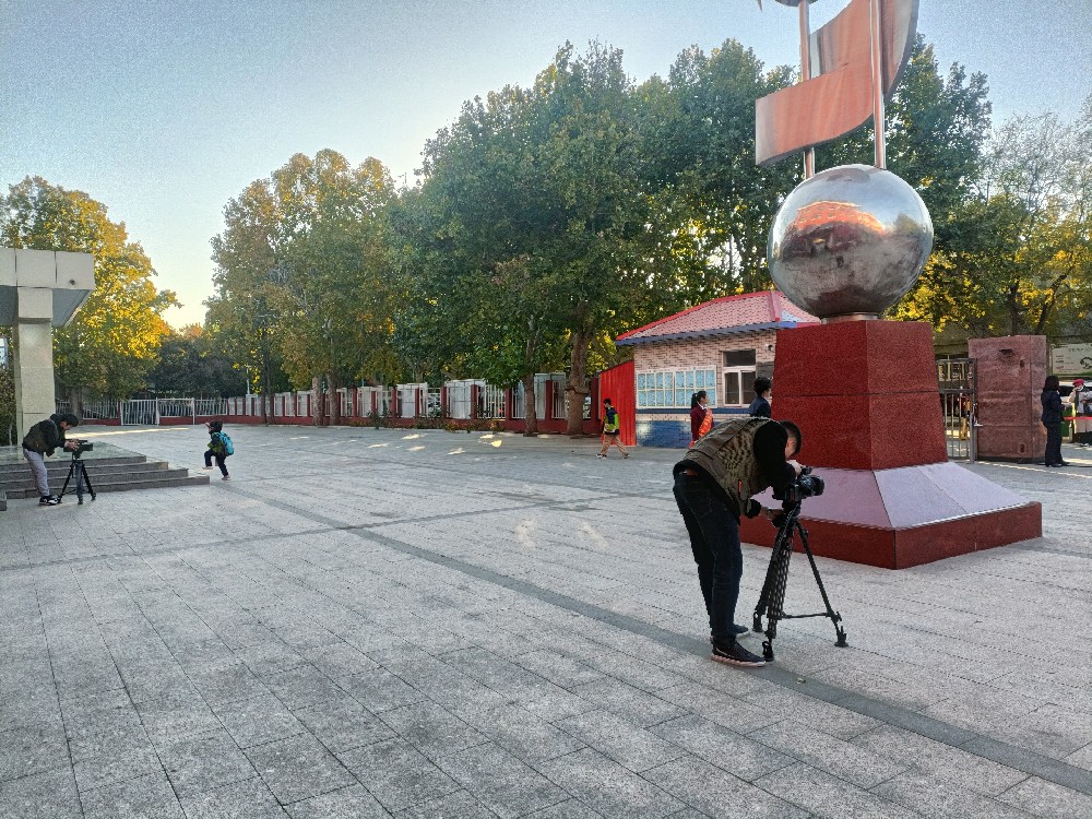 学校雕塑